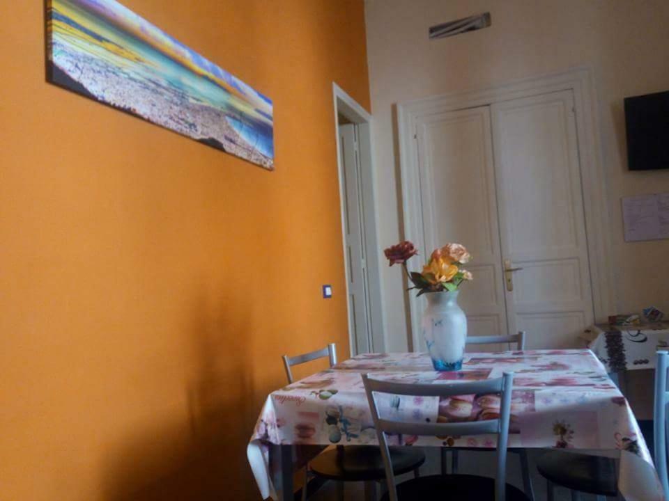 B&B Arco Dell'Orologio Trapani Eksteriør billede